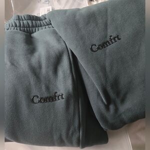 Comfrt Cloud Sweatpants - Color "Pine" NWT Size L